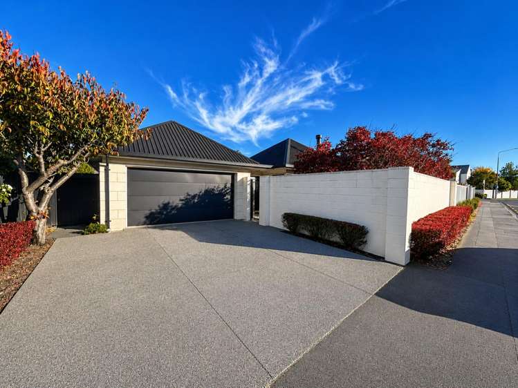 79 Idris Road_0