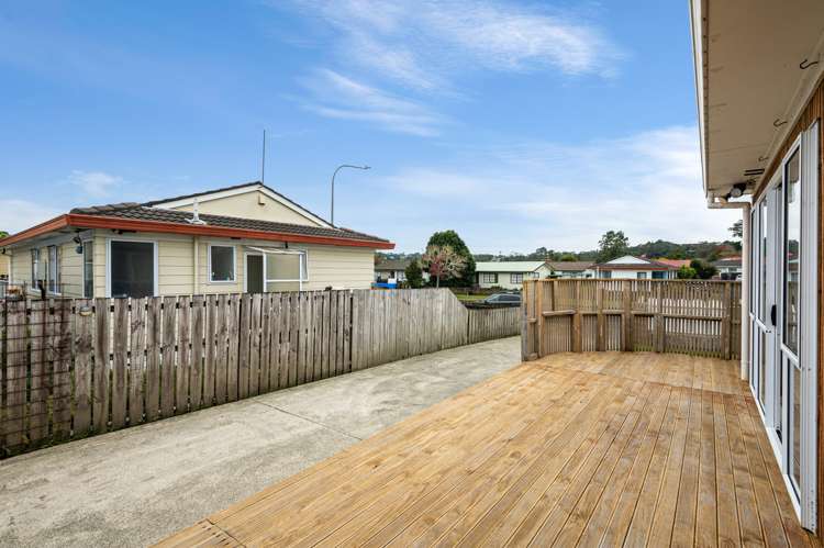 210 Waitemata Drive Ranui_16