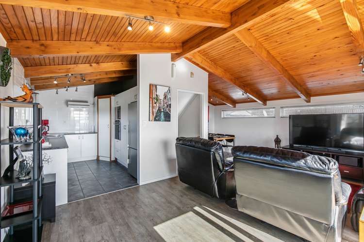 1/6 Aspiring Avenue Clover Park_3