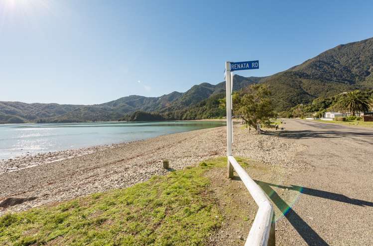 16 Renata Road Okiwi Bay_19