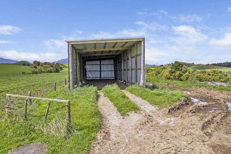 1528 Wiremu Road Opunake_14
