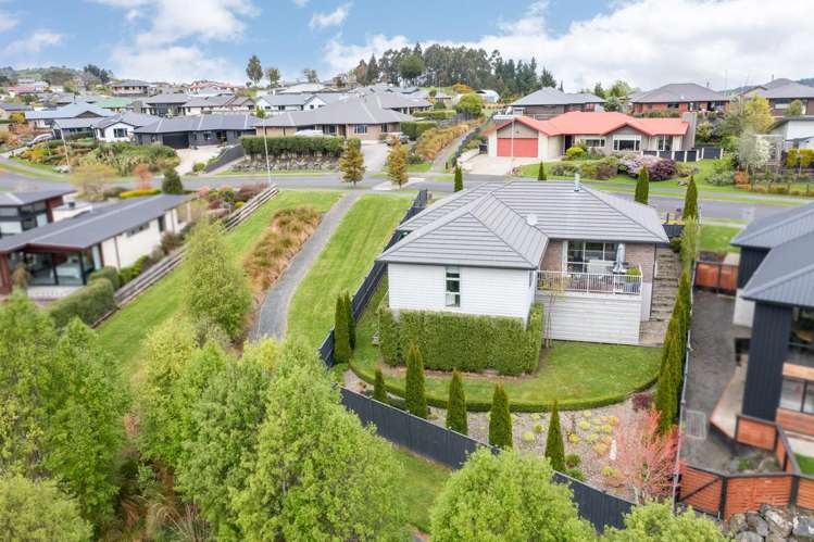 23 Grandvista Drive Green Island_27