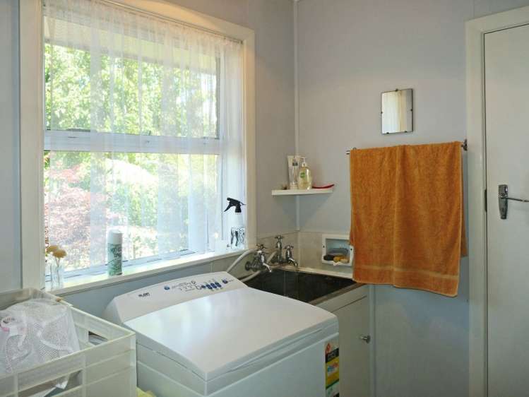 12 Reeves Street Stoke_14