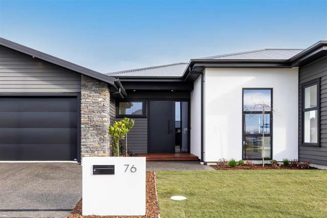 76 Whitehorn Drive Lincoln_1