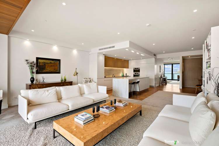 2c/2 Clyde Quay Wharf Te Aro_4