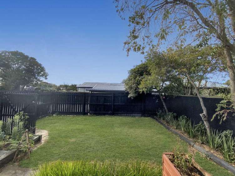 14 Buchanans Road Sockburn_15