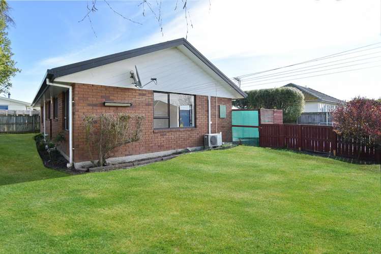 2 Dickson Crescent Hornby_14