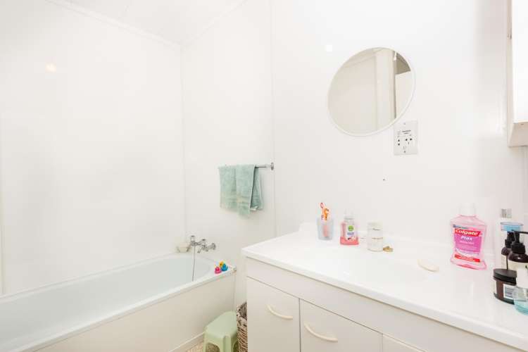 4 Stevenson Lane Kaiti_6