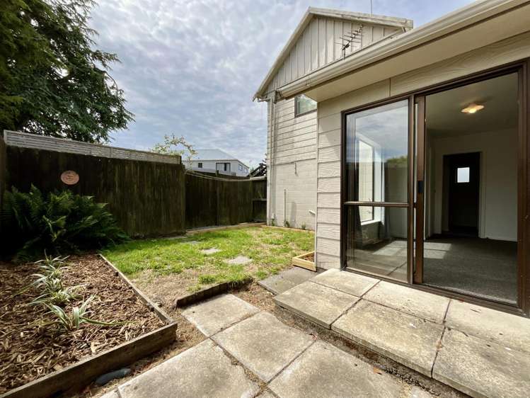 2/11 Burns Street 1551_9