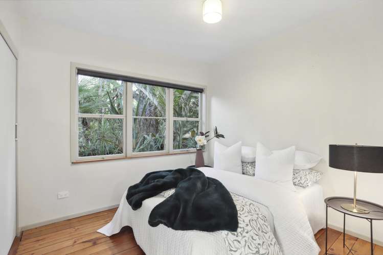 8 Arapito Road Titirangi_7