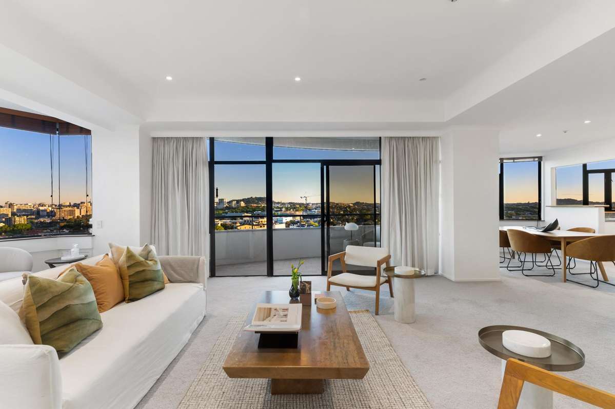 10/10 Shelly Beach Road_4