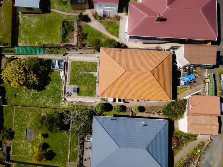 119 Riselaw Road Calton Hill_21