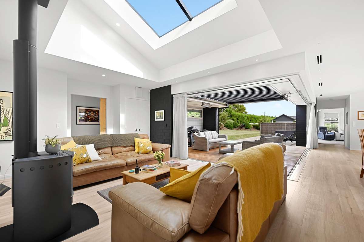 2/50 Roto O Rangi Road_4