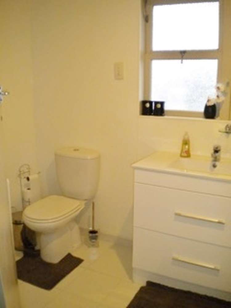 1/80 Sylvan Crescent Te Atatu South_6