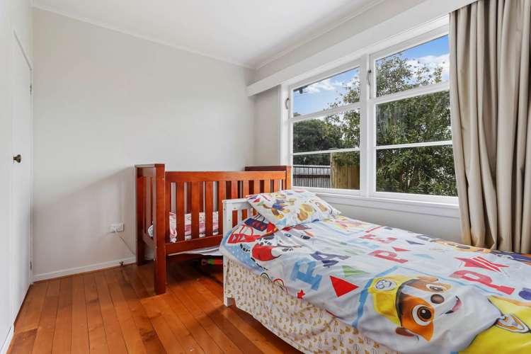 141 Portage Road New Lynn_9