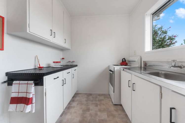 4/94 Chivalry Road Glenfield_8