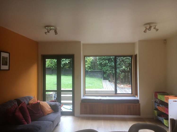 2/75 Raleigh Road Northcote_11