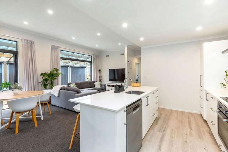 3 Orion Way Featherston_8