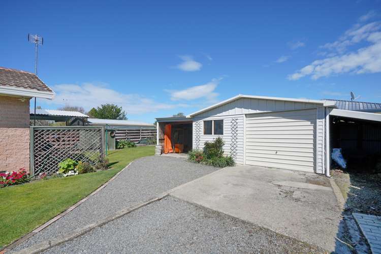 14 Seadown Crescent Amberley_16