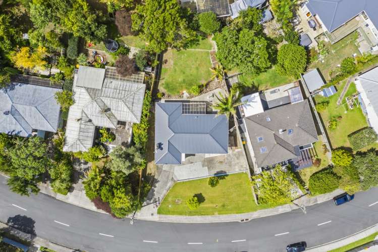 68 Selwyn Crescent Forrest Hill_16