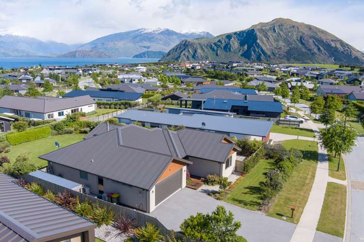 5 Centre Crescent Wanaka_34