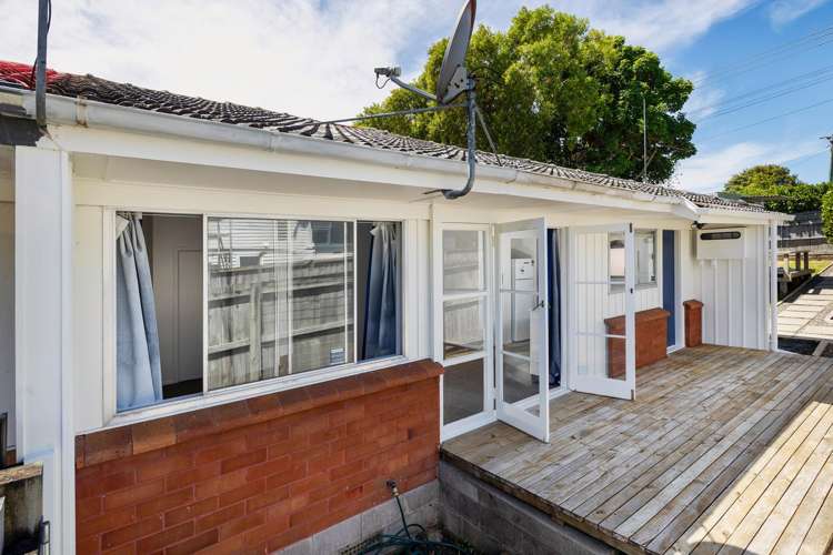 3/105 Astley Avenue_2