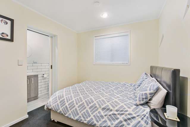 323/26 Morningside Drive Morningside_4