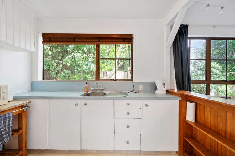 26a Liffey Crescent Island Bay_6