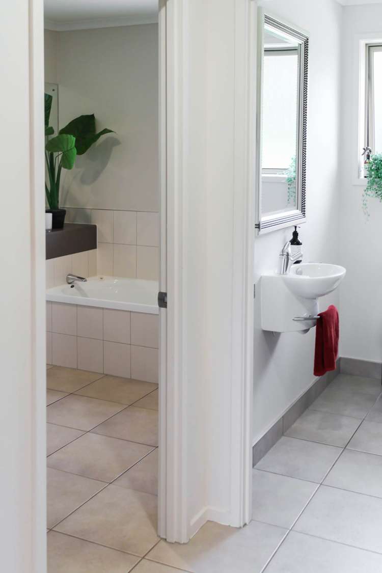 90 Taiapa Road Muriwai_12