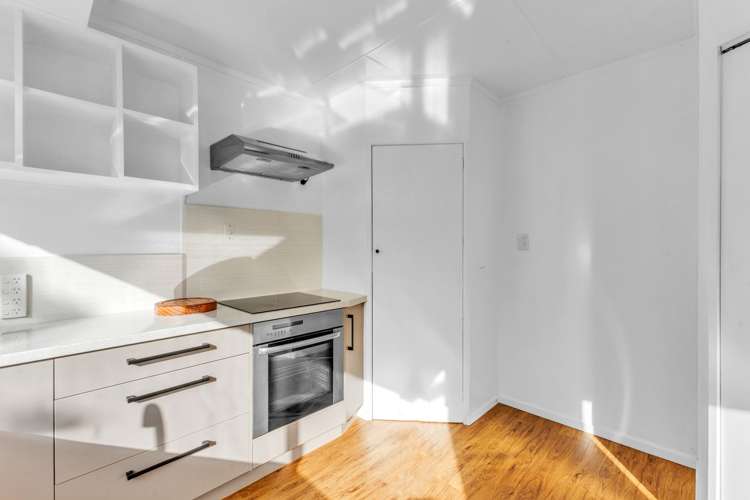 50 seaview road Marfell_20