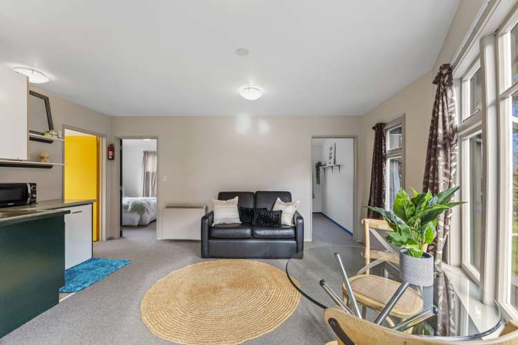 30 Hassals Lane Waltham_16