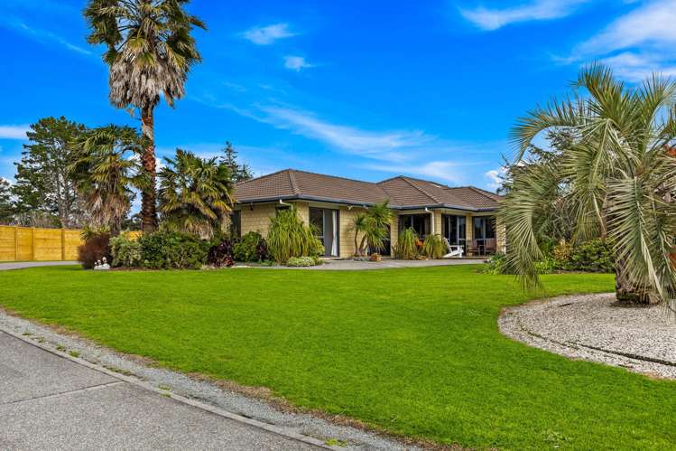 41 Whangaparaoa Road Red Beach_26