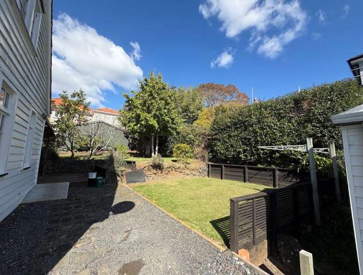 198 Greenlane West Road 1677_14