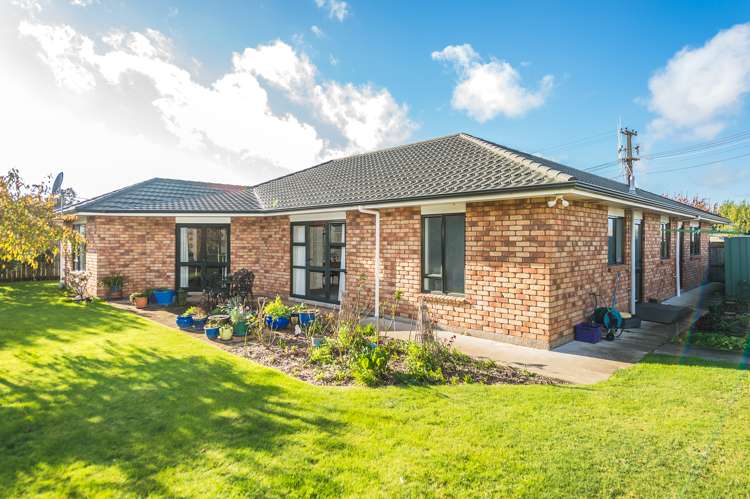 13 Chester Road Springvale_19