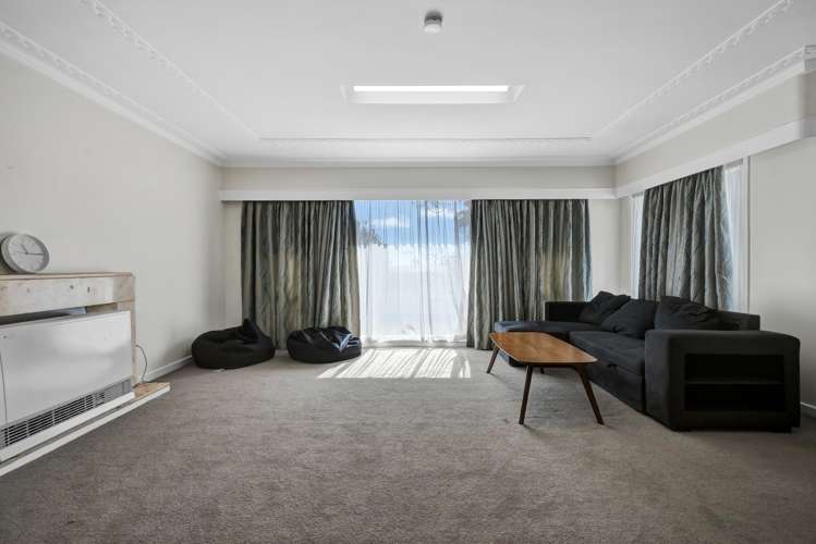 5784 South Road Rahotu_8