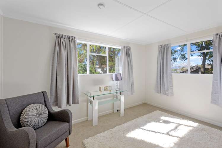 8 Minorca Lane Burwood_12