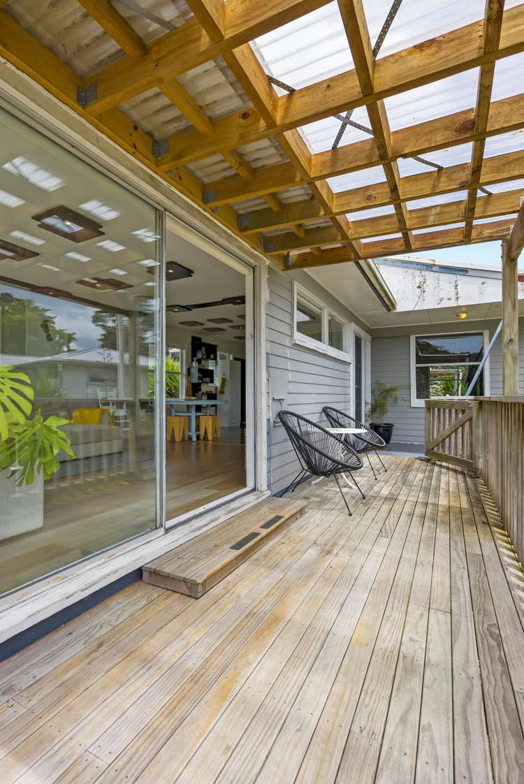 16 Lauderdale Road Birkdale_5