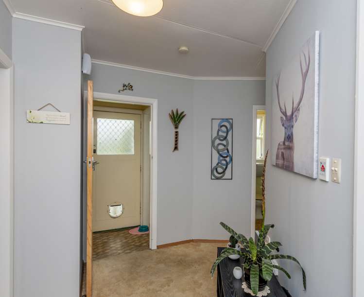 69 Cook Street Foxton_7