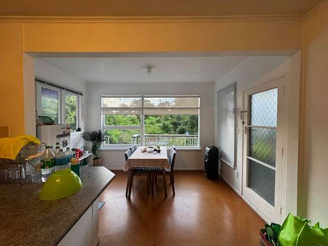 111 Titirangi Road New Lynn_2