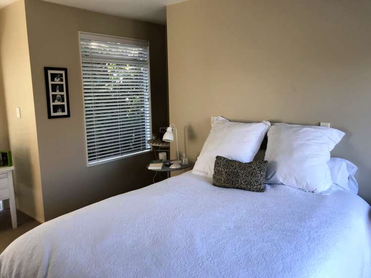 36 Peter Terrace Castor Bay_11