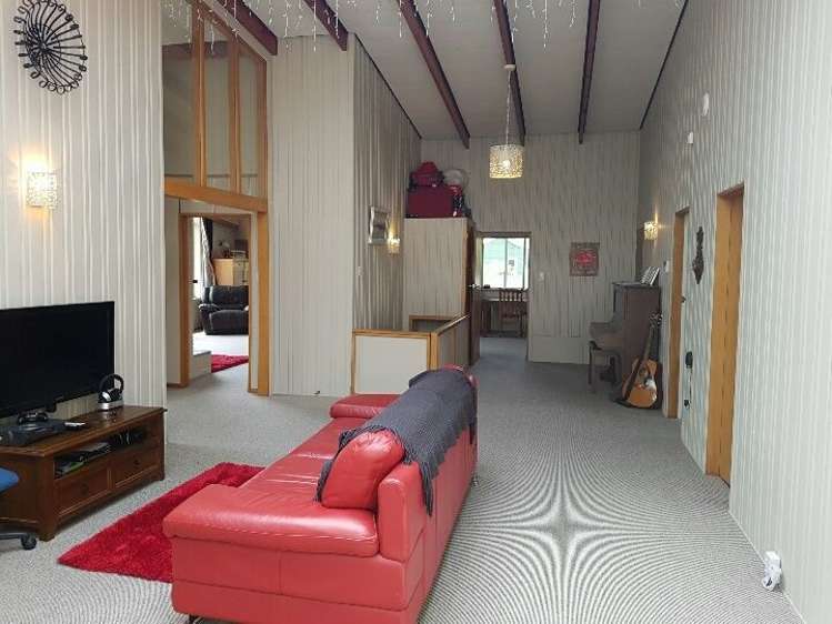 2 James Street Riverton_10