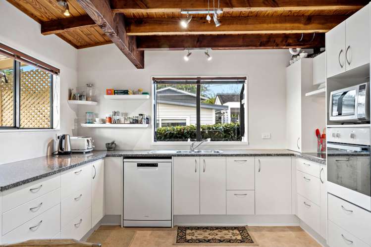 21a Walbrook Road Manly_9