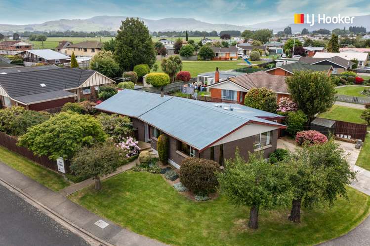 37 Braemar Street Mosgiel_19