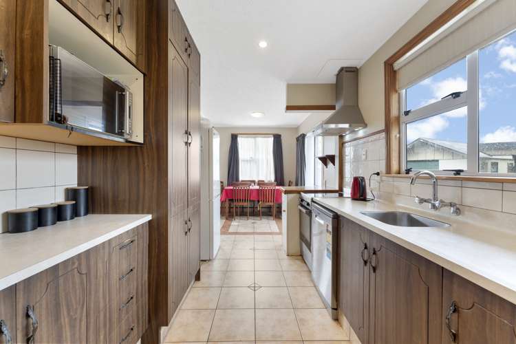 27 Cavendish Crescent Awapuni_6