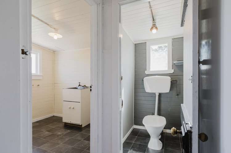 222 Main Drain Road Glen Oroua_12