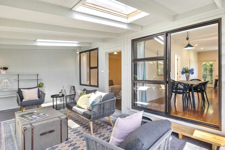 1 King George Street Broad Bay_11