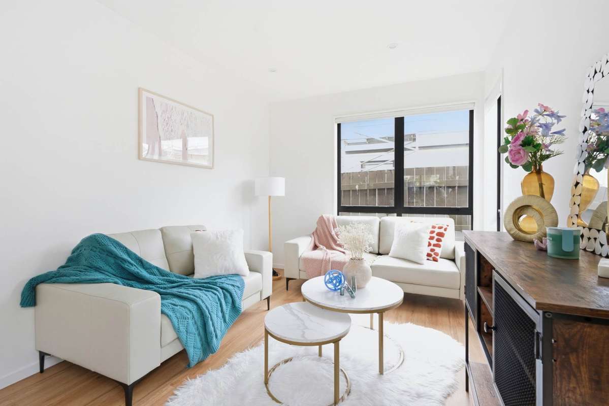 2/5 Browns Road_4