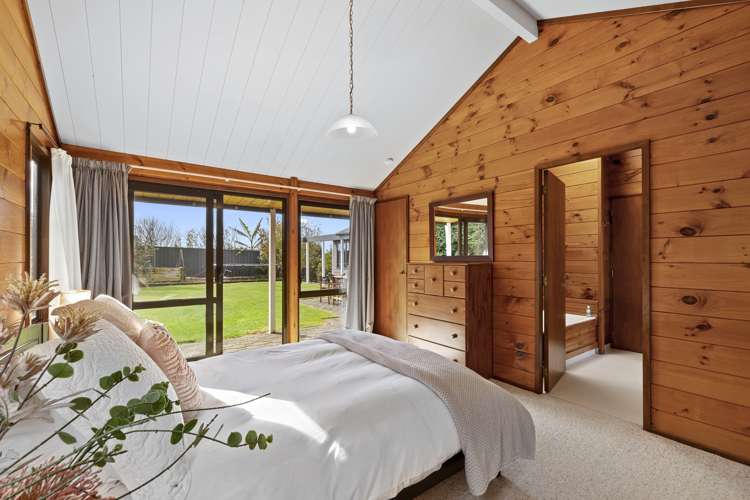 72a Tukapa Street Westown_11