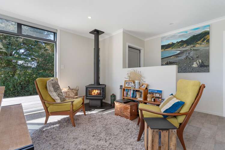 2766 Lake Ferry Road Pirinoa_6