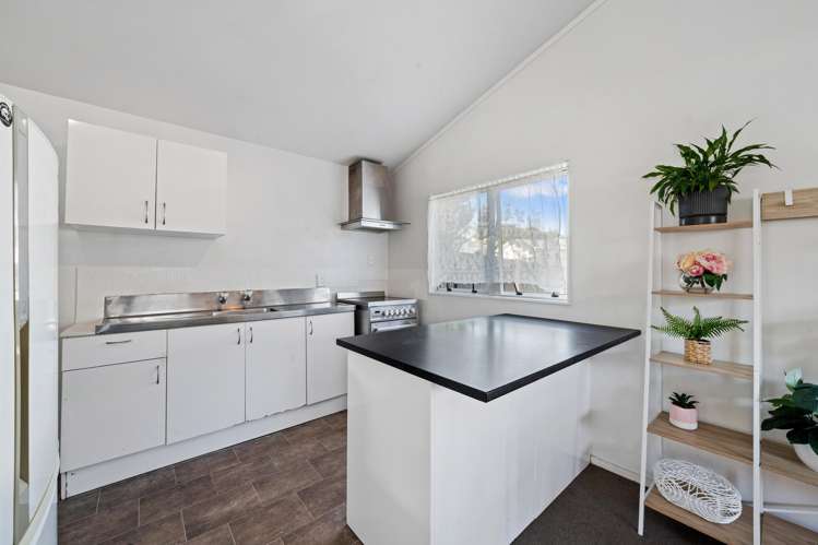 39 Burbank Avenue Manurewa_14